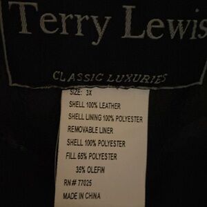 Women’s long leather coat